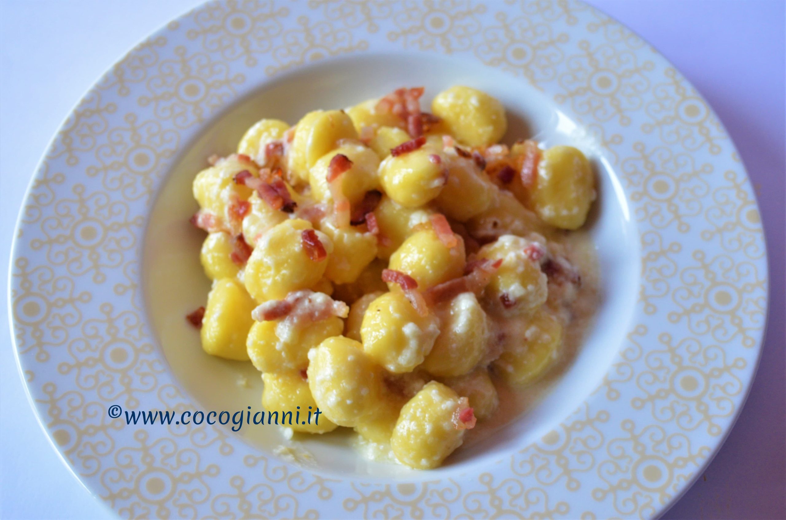 Gnocchi Con Fonduta Di Robiola E Pancetta – Cocogianni – Gnocchi, Primi